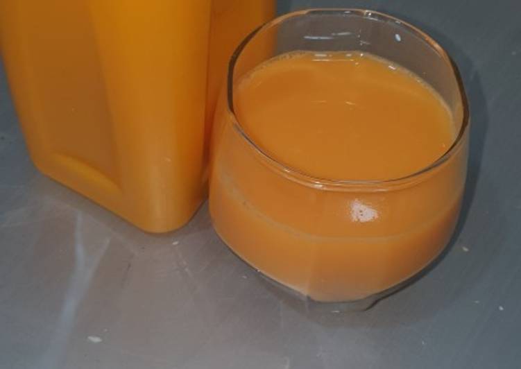 Simple Way to Prepare Homemade Carrot juice