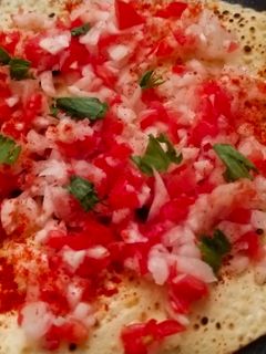 मसाला पापड (masala papad recipe in marathi) रेसिपी चे मुख्य फोटो