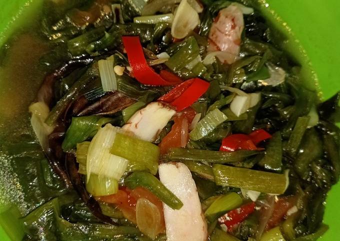 Resep Tumis genjer segar oleh Iza Muftiani - Cookpad