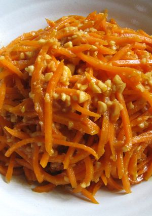 A picture of ‘Peanuts-ae’ Carrot.