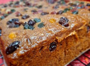Gambar Kek Kurma Topping Mixed Fruits(Steam Dates Cake)