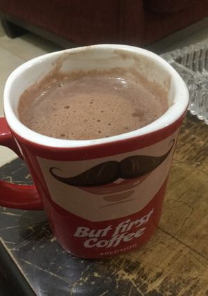 صورة لوصفة هوت شوكليت لذيذ 😋😋