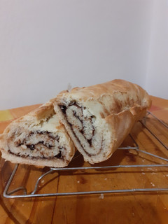 Una foto de Pan de chocolate tipo baguette
