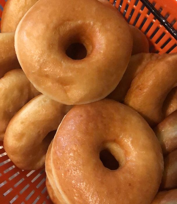 Foto resep Donat empuk ala j.co dengan topping glaze dan topping donat kampung