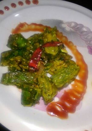 A picture of Moong daal patra.