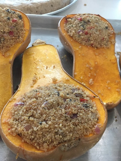 Una foto de Calabaza rellena de quinoa