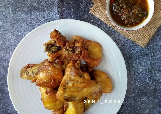 Resep Ayam Goreng Bumbu Kuning yang Lezat Sekali