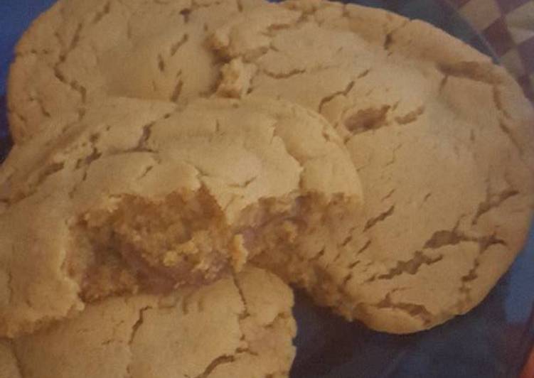 Reeses peanut butter cup stuffed peanut butter cookies