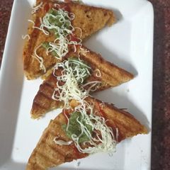A picture of Cabbage Cheese grill Sandwich.
