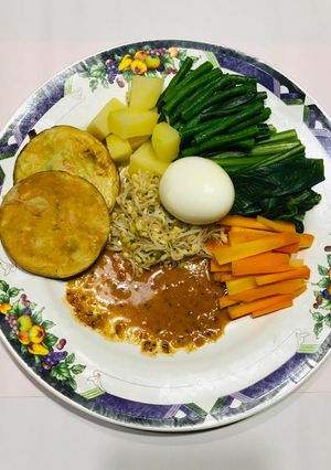 Foto resep Pecel telur dan bakwan