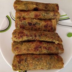 A picture of Methi na Thepla (Traditional gujarati breakfast).