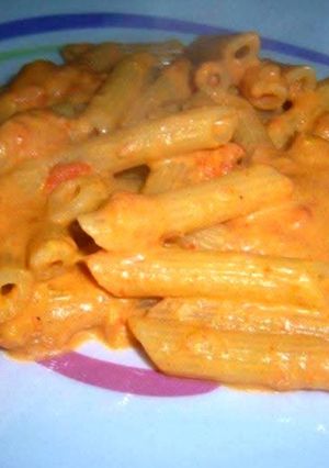 Foto di Penne con Crema di Peperoni e Pomodorini