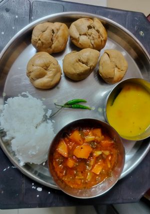 A picture of Batti.