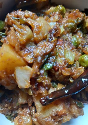 বাঁধাকপি ঘন্ট(bandhakopi ghonto recipe in Bengali) রেসিপির প্রধান ছবি