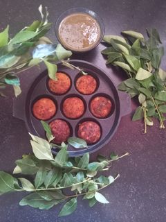 सूजी के अप्पे (Sooji k Appe in Hindi) रेसिपी मुख्य फोटो