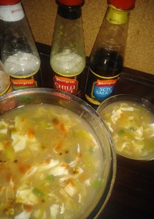 A picture of Hot and sour soupe.