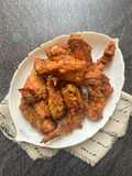 Sayap Ayam Goreng Lengkuas Balut Telur
