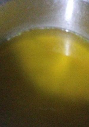 A picture of Classical Chicken yellow soup.