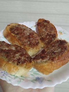 Фото Бутерброди з фаршем за 15-ть хвилин.