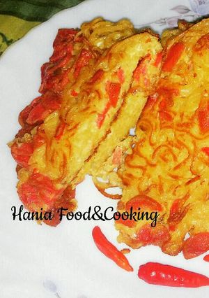 Foto resep Martabak Mie Sosis, Keju, Telur