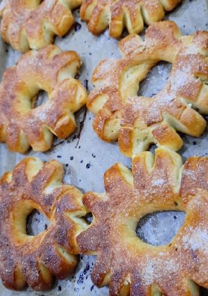 صورة لوصفة كعك العيد 🥨🥨 ولا اروع 🥰 خفيف ريشة