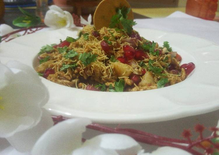 Bhel muri