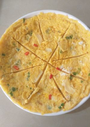 Hình của món Trứng chiên tỏi lát.