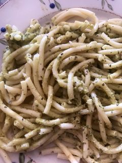 Una foto de Spaghetti al pesto (vegano)