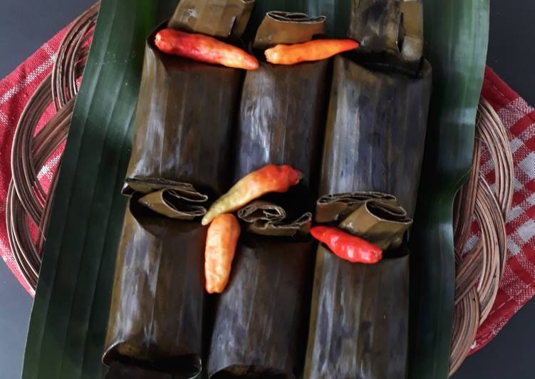 Resep Lontong Isi / Arem2 | Resep Bumbu Lontong Isi / Arem2 Yang Mudah Dan Praktis