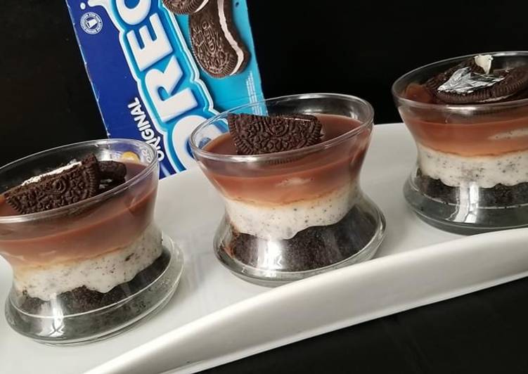Recette de Super rapide fait maison Dessert OReo choco vanille