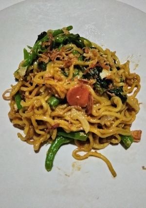 Foto resep Mie goreng bayam praktis