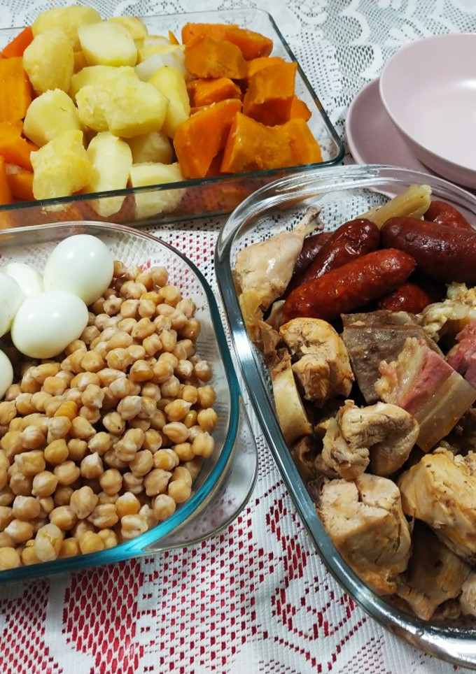 Una foto de Puchero del domingo
