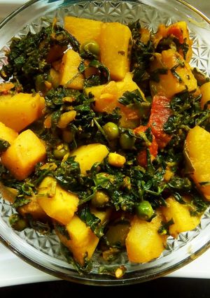 A picture of Aloo methi matar.