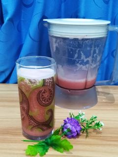 Foto resep Jus pear mix strawberry yakult
