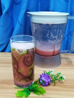 Foto resep Jus pear mix strawberry yakult