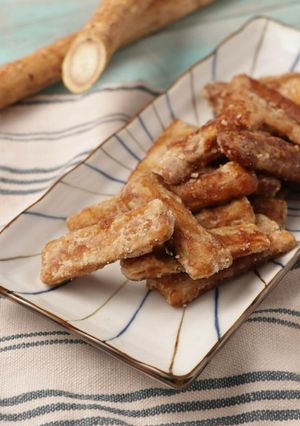 蒜味炸香牛蒡條 的食譜成品照片