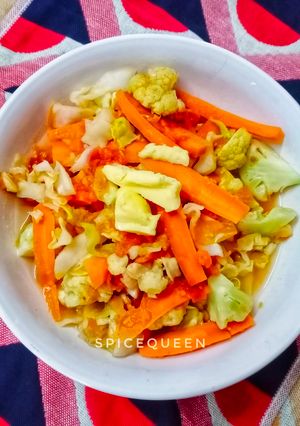 A picture of Chhum han (steamed mix vegetables).