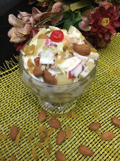 A picture of Creamy fruit chaat (simple easy).