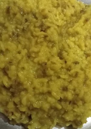 मूंग दाल खिचड़ी (moong dal khichdi recipe in Hindi) रेसिपी मुख्य फोटो