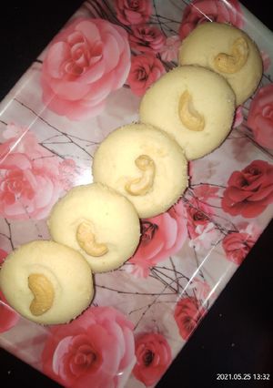 નાનખટાઈ (Nankhatai Recipe In Gujarati) રેસીપી મુખ્ય ફોટો