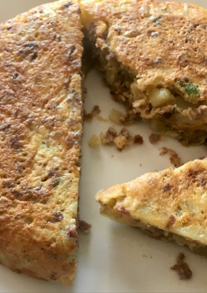 Una foto de Tortilla de patata y ternera