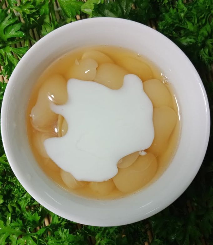 Hình của món Chè đậu ngự nước cốt dừa.