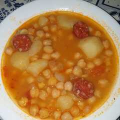 Una foto de Potaje de garbanzos