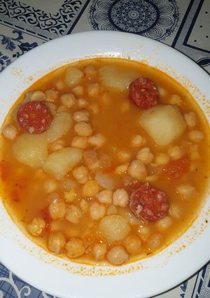 Una foto de Potaje de garbanzos