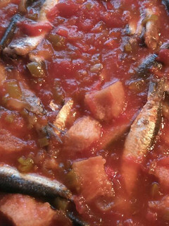 Una foto de Sopa de tomate con sardinas de la abuela
