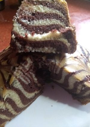 A picture of Zebra cake.