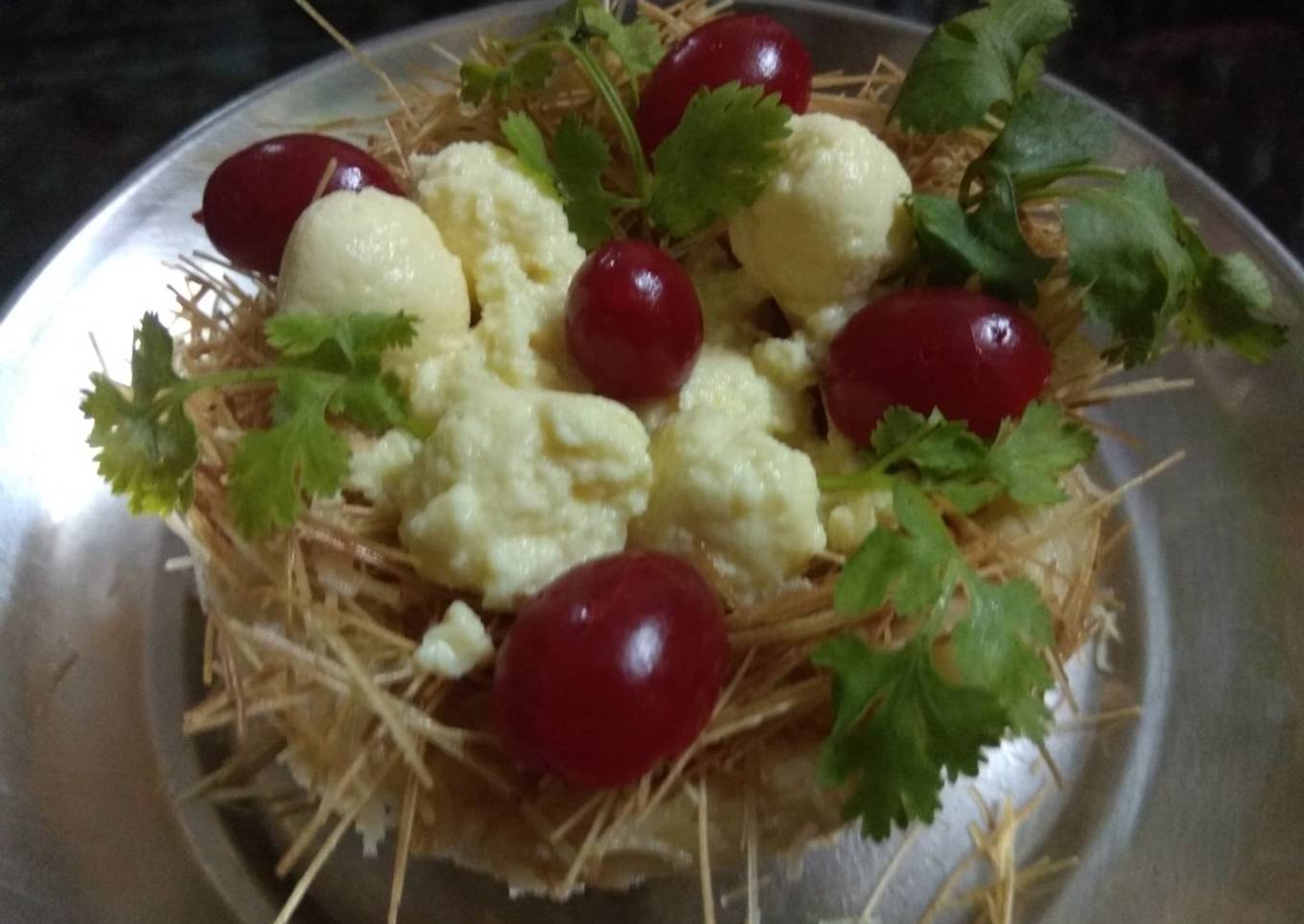 #festivesavouries Bird's Nest Chena Pieces