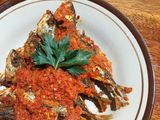 Ikan goreng balado