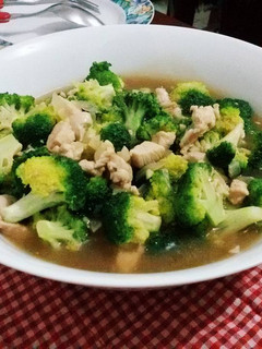 Foto resep Brokoli Cah Ayam