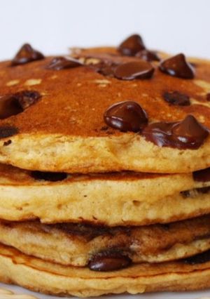 Una foto de Pancakes con chips de chocolate